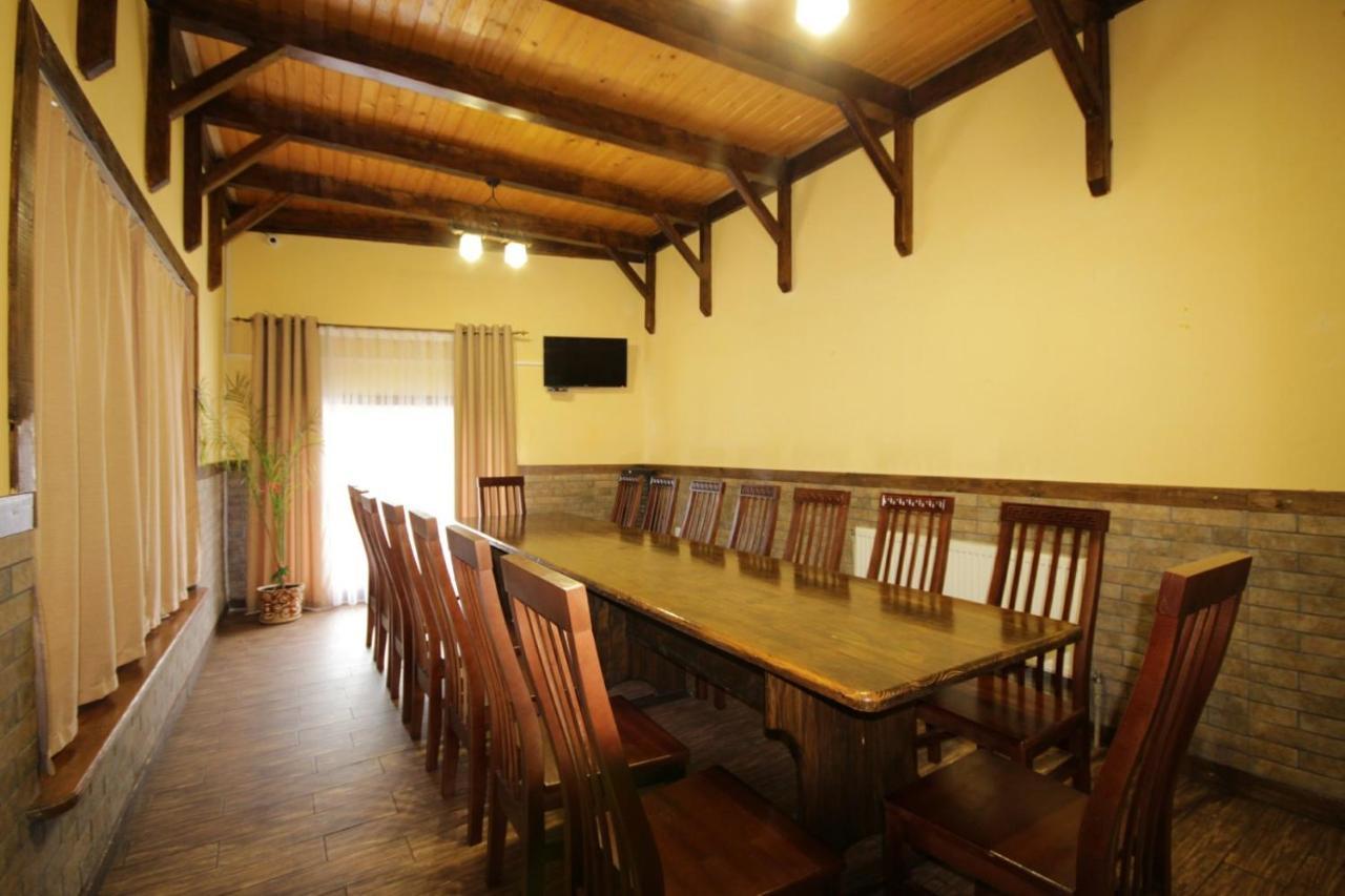 Hotel Гірка Skole Esterno foto